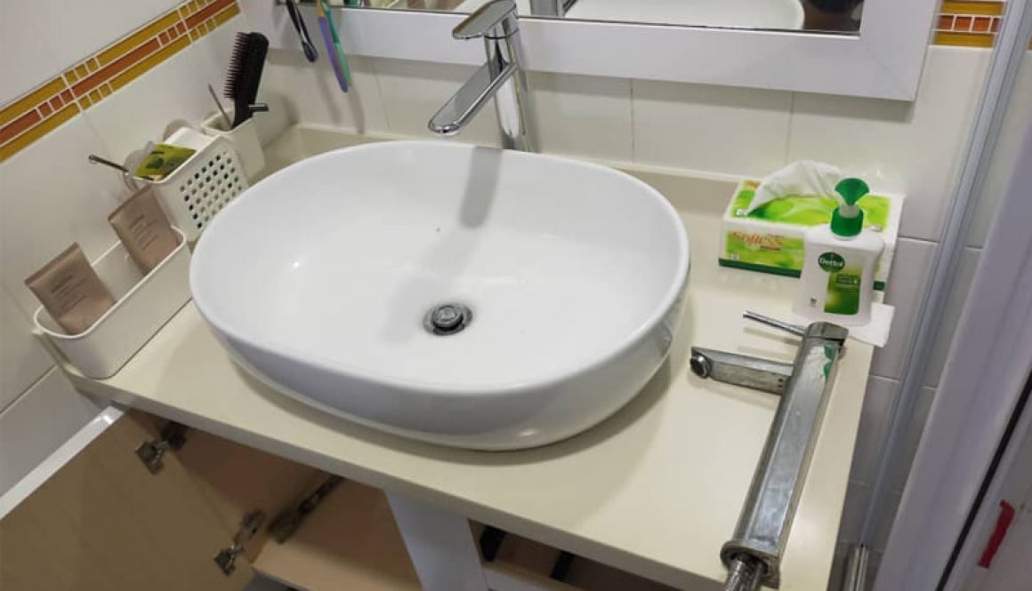 plumbing contractor