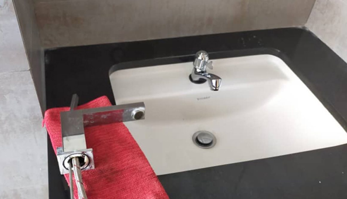 plumber-in-singapore2